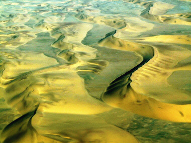 Rundflug Damaraland - n&ouml;rdl. D&uuml;nenmeer, ca. 300 km n&ouml;rdl. von Swakopmund
